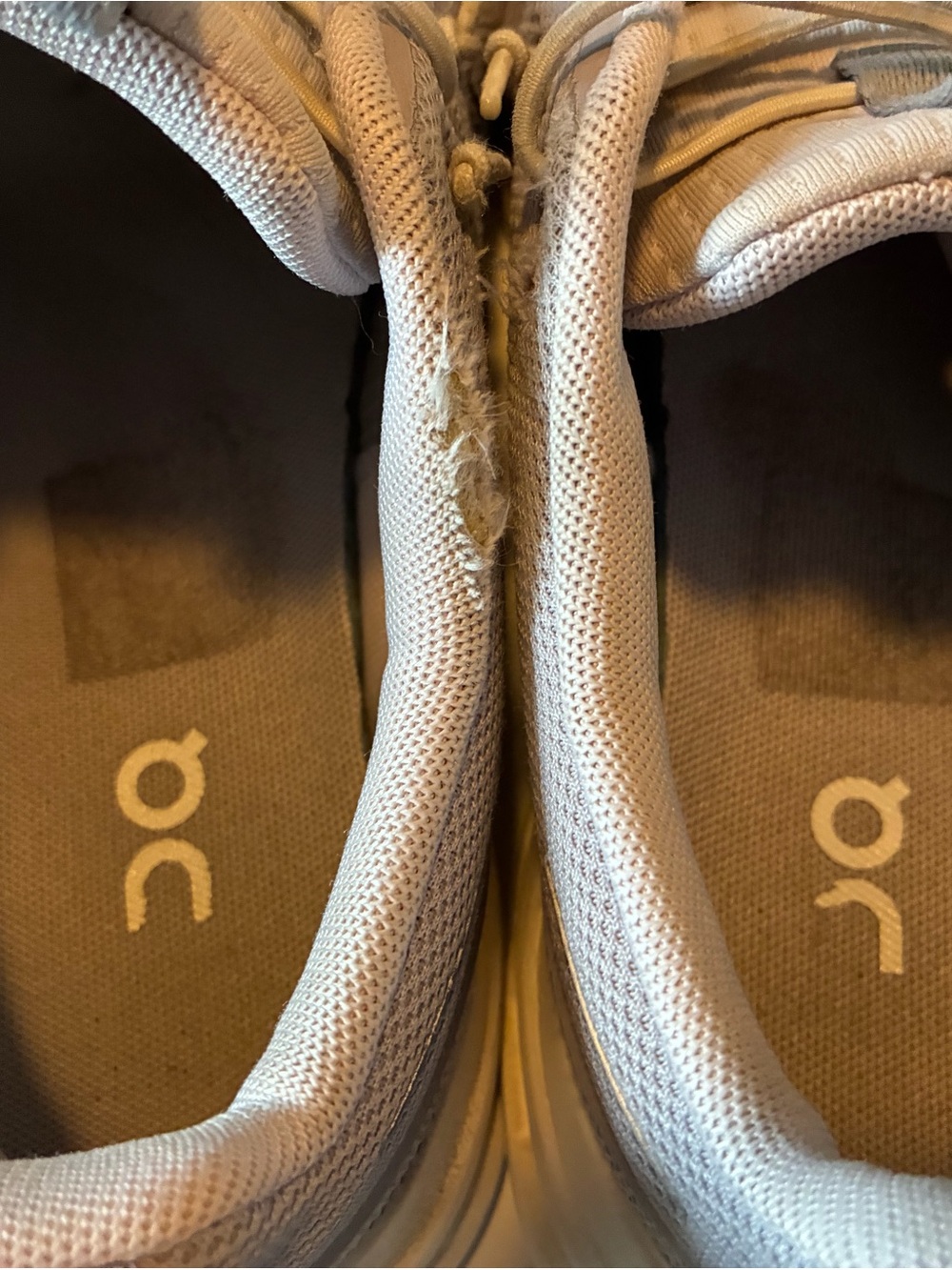 On Running Youth Sneakers in Light Gray - Picture 5 of 6